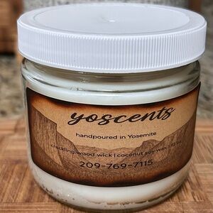 Yoscents soy wax wooden wick candle